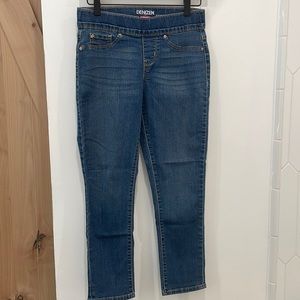 Denizen Levi’s modern pull-on crop jeans